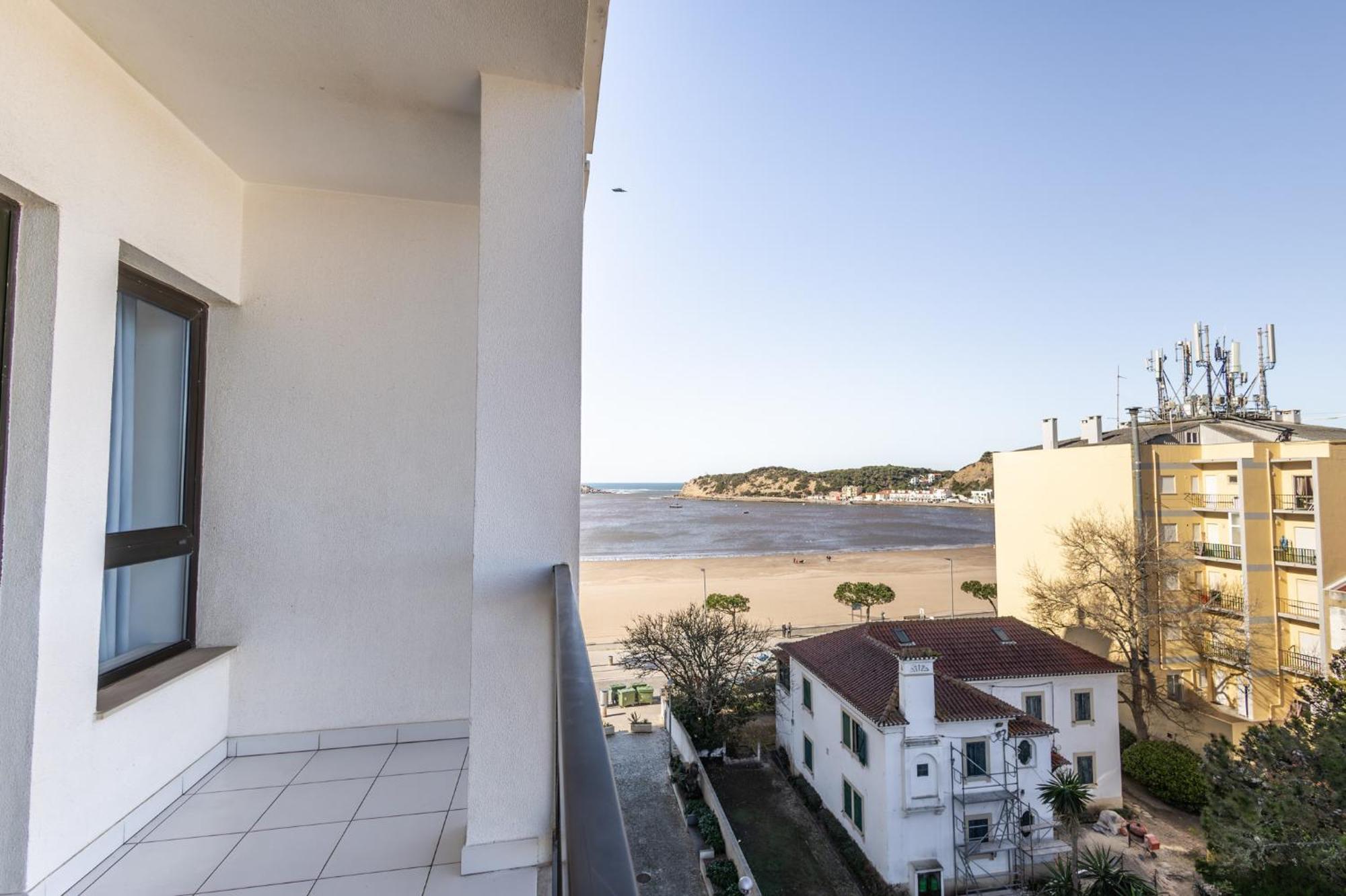 Apartment Infante 1 - A Poucos Metros Da Baia Sao Martinho do Porto